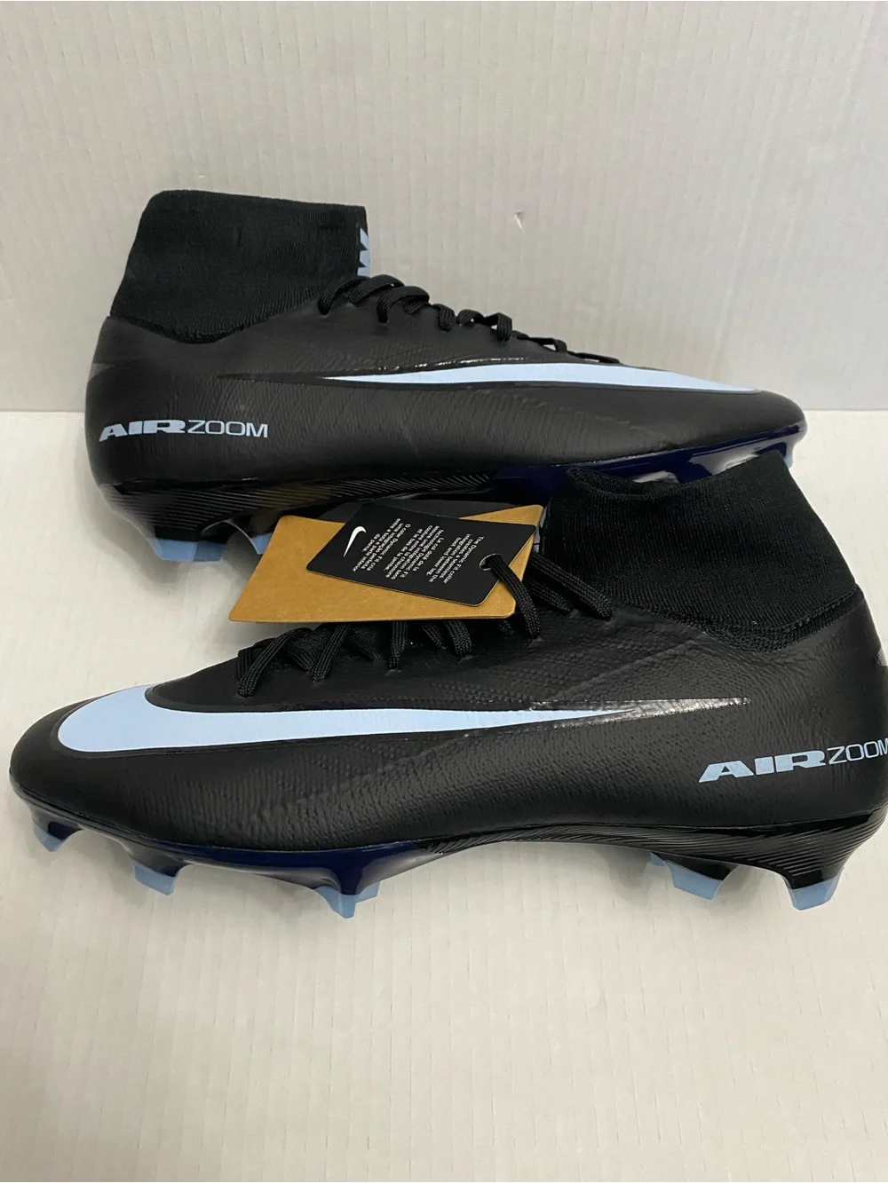 Nike Men’s Black/Light Blue Air Zoom Soccer Cleats